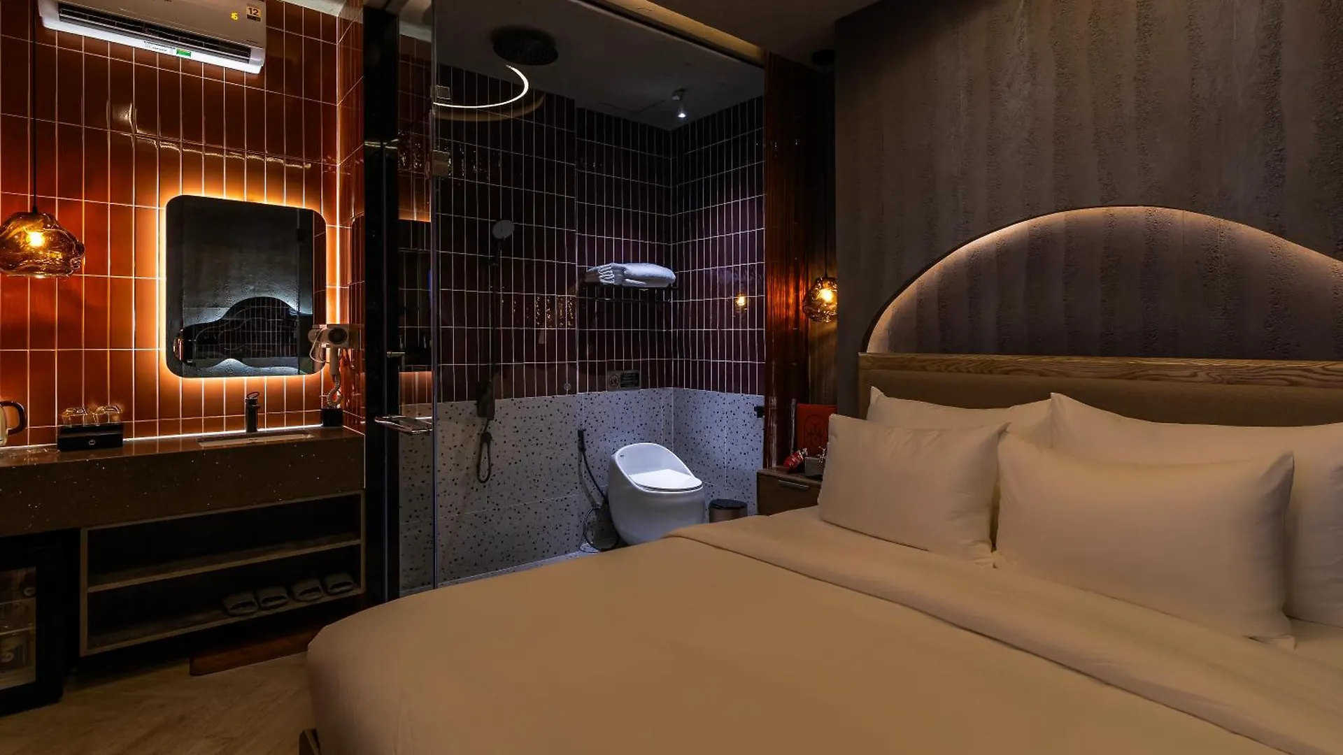 Pynt Hotel 2 ホーチミン市 ベトナム