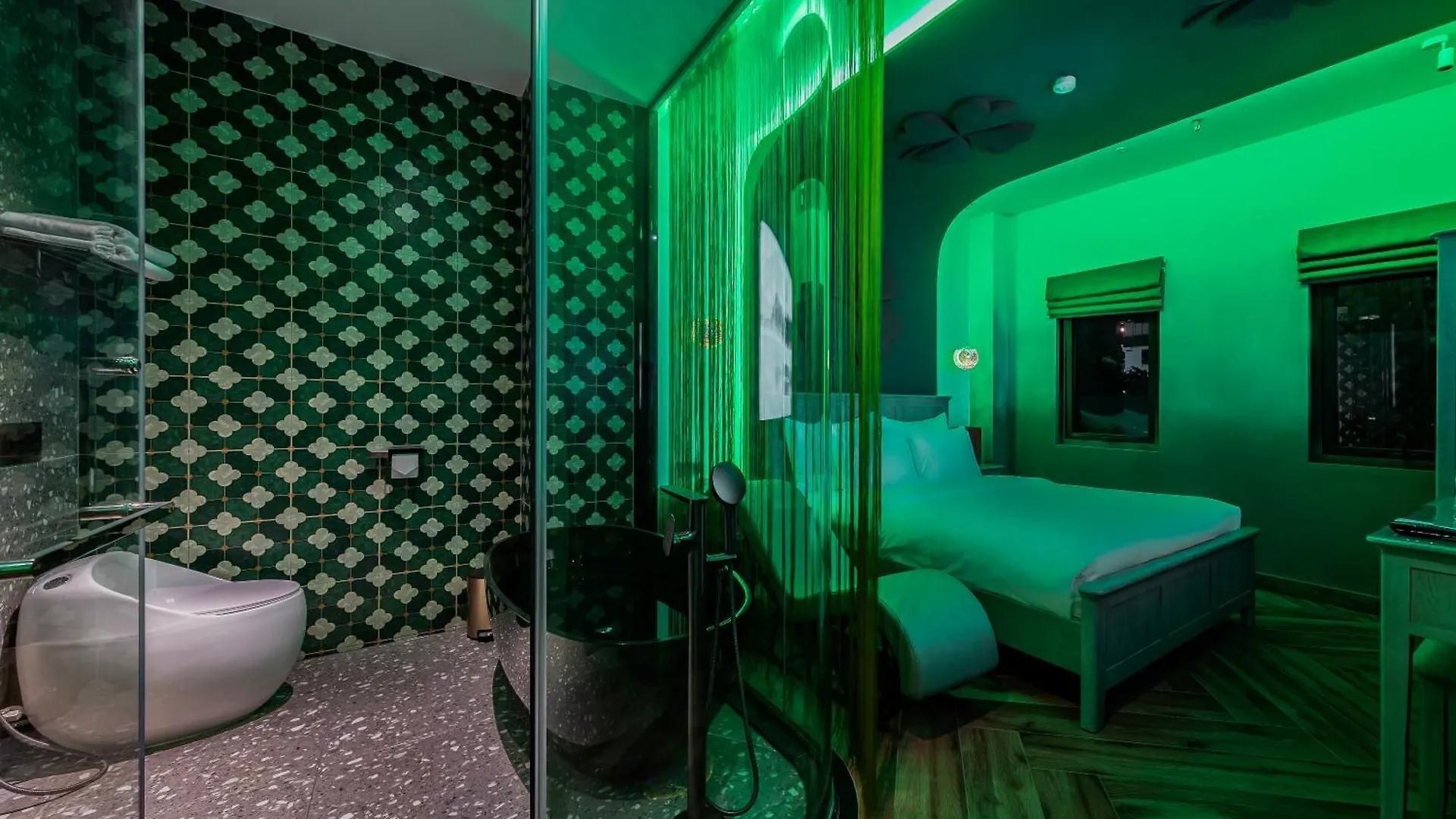 ラブホテル Pynt Hotel 2 ホーチミン市 ベトナム